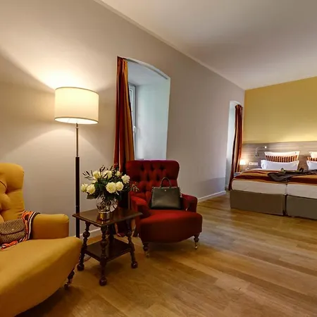 Hotel Hugenpoet 5*