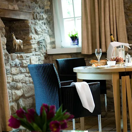 Hotel Hugenpoet 5*