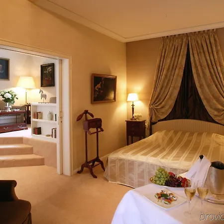 Hugenpoet Hotel