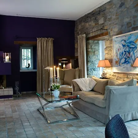 Hugenpoet Hotel