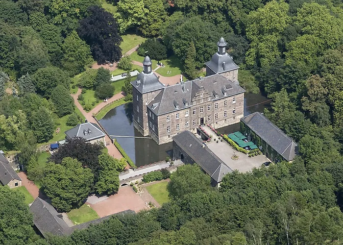 Hugenpoet Отель 5*